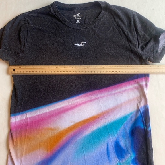 Hollister Charcoal Gray Tee with Logo - Picture 6 of 8